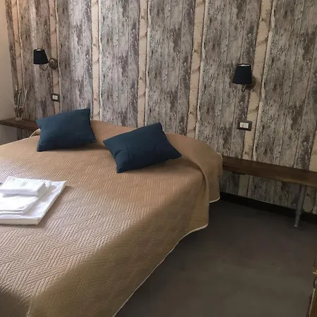 Гостьовий будинок Porta Marina 2*