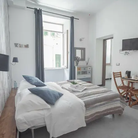 Porta Marina Специя